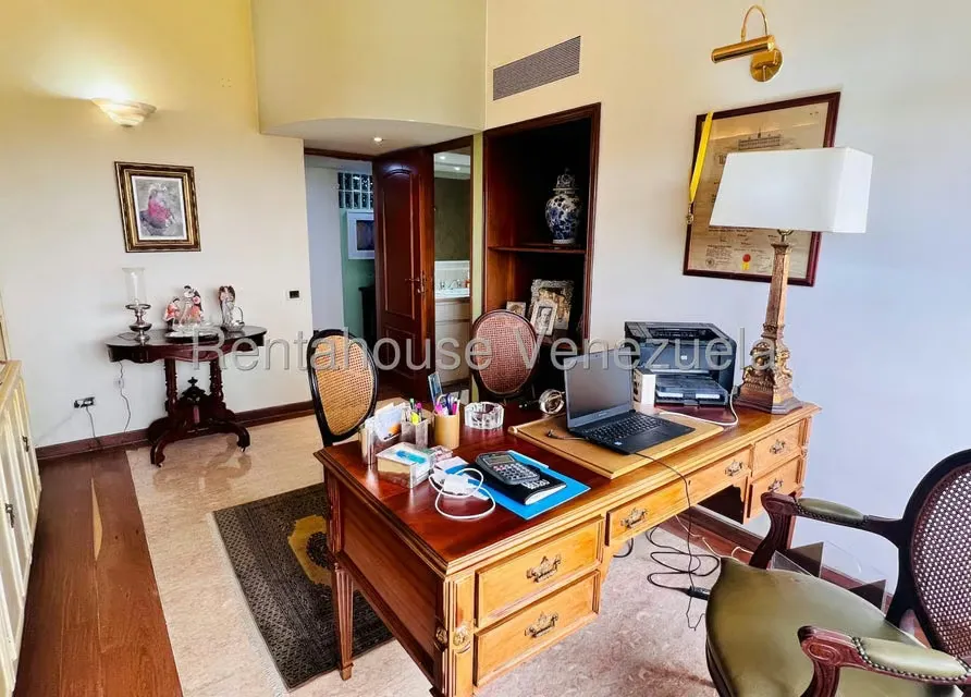 Apartamento (1 Nivel) en Venta en Alto Hatillo, Distrito Metropolitano - 31