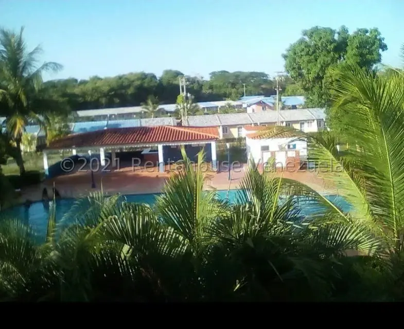Apartamento (1 Nivel) en Venta en Los Canales de Rio Chico, Miranda - 2