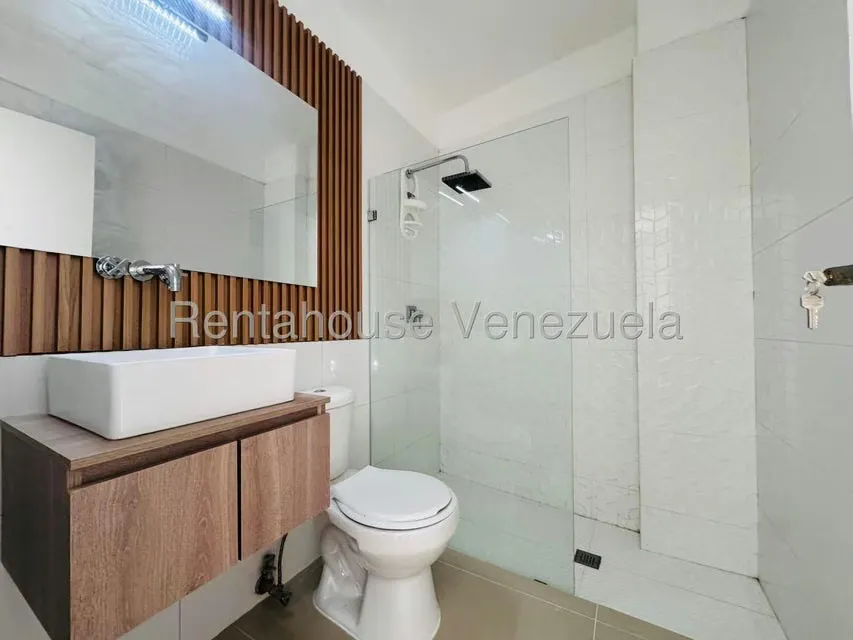 Apartamento (1 Nivel) en Venta en Loma Linda, Distrito Metropolitano - 16