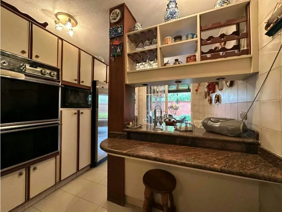 Vendo casa 106m2 Alto Prado 4932 - 6
