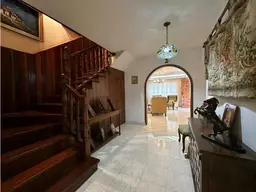 View 10