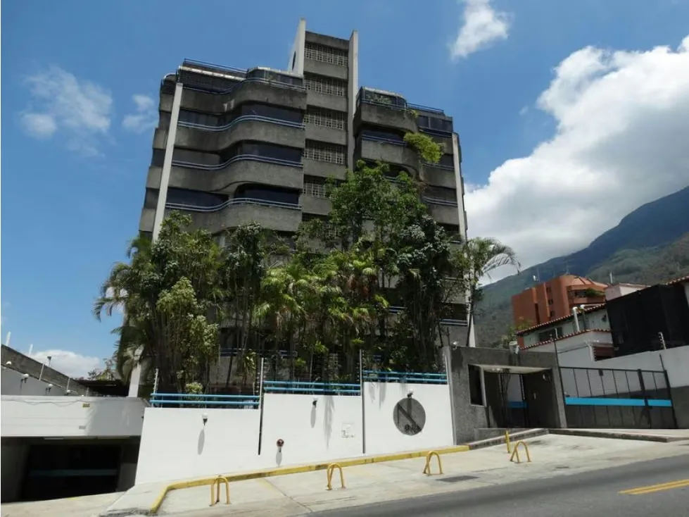 En Venta Apartamento PH Los Dos Caminos. Sucre, Caracas