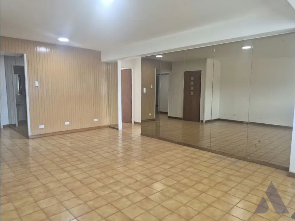 Se alquila apartamento 100m2 El Marqués 4725 - 4