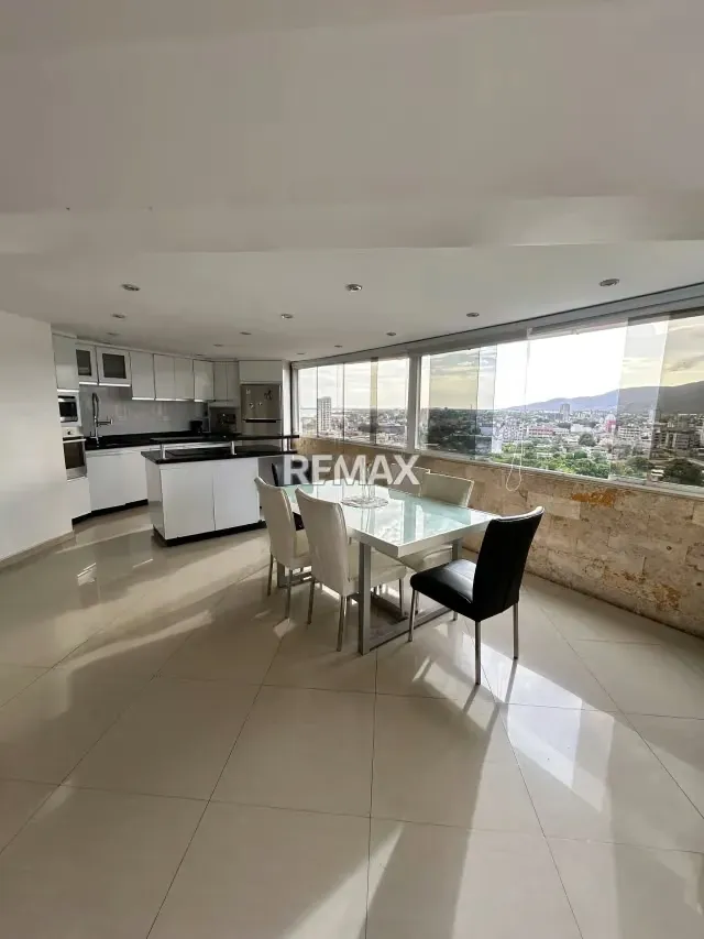 Apartamento en Vista Bella - 3