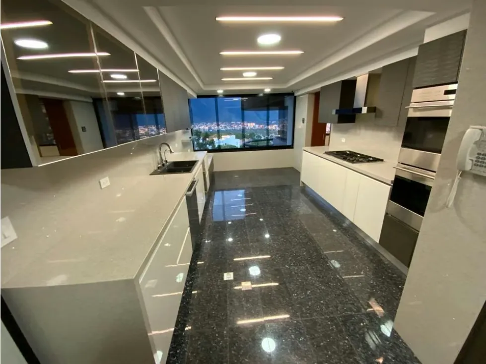 Vendo apto 430m2 3h+2s/3.5b+s/5p San Román 7947 - 7