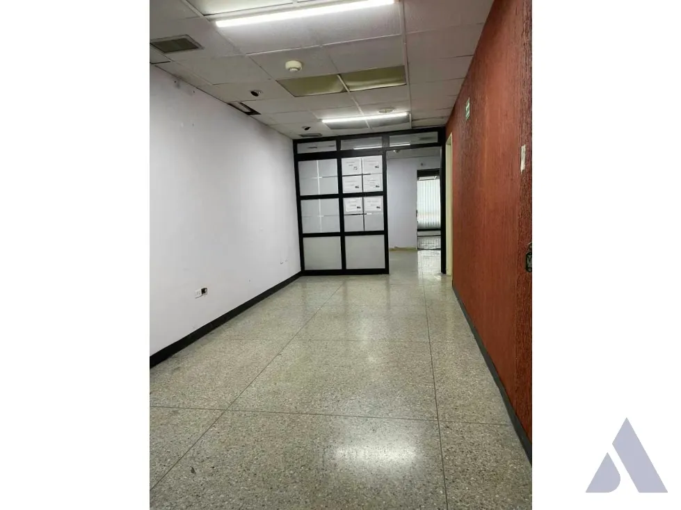 Alquilo oficina 700m2 La Urbina 5418 - 19