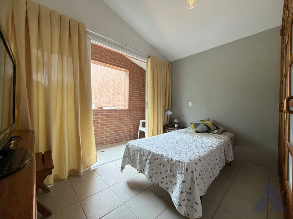 Vendo townhouse 334m2 Villas de Loma Linda 1402 - 29