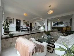 View 10