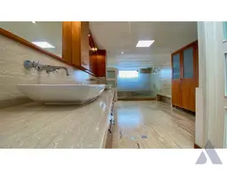 View 19
