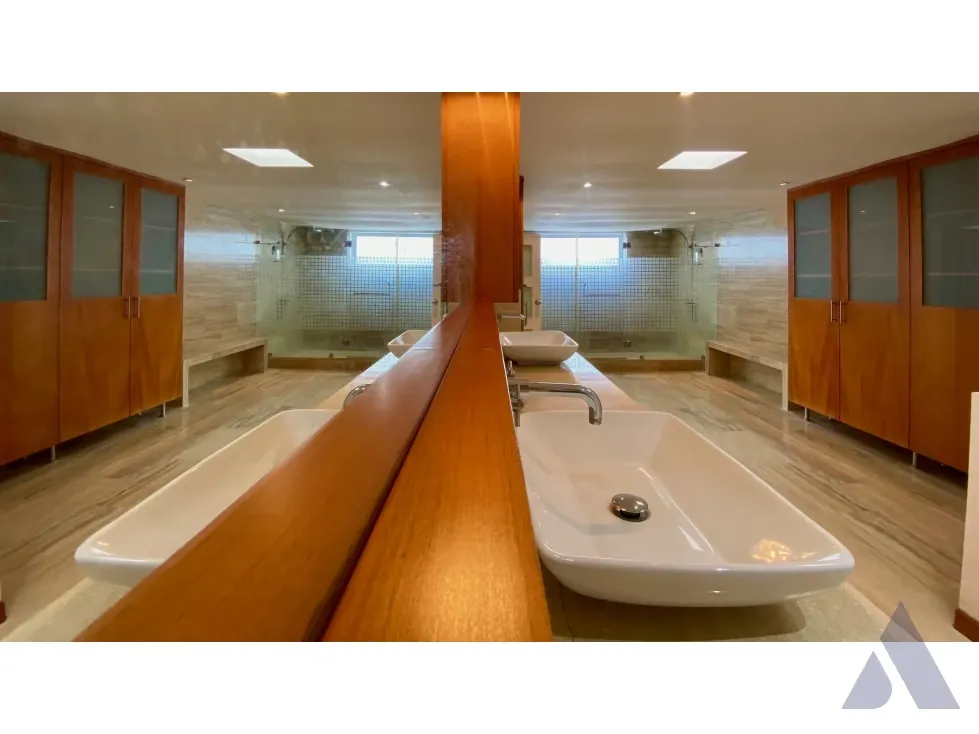 Vendo casa 600m2 calle Geminis Santa Paula 3295 - 21
