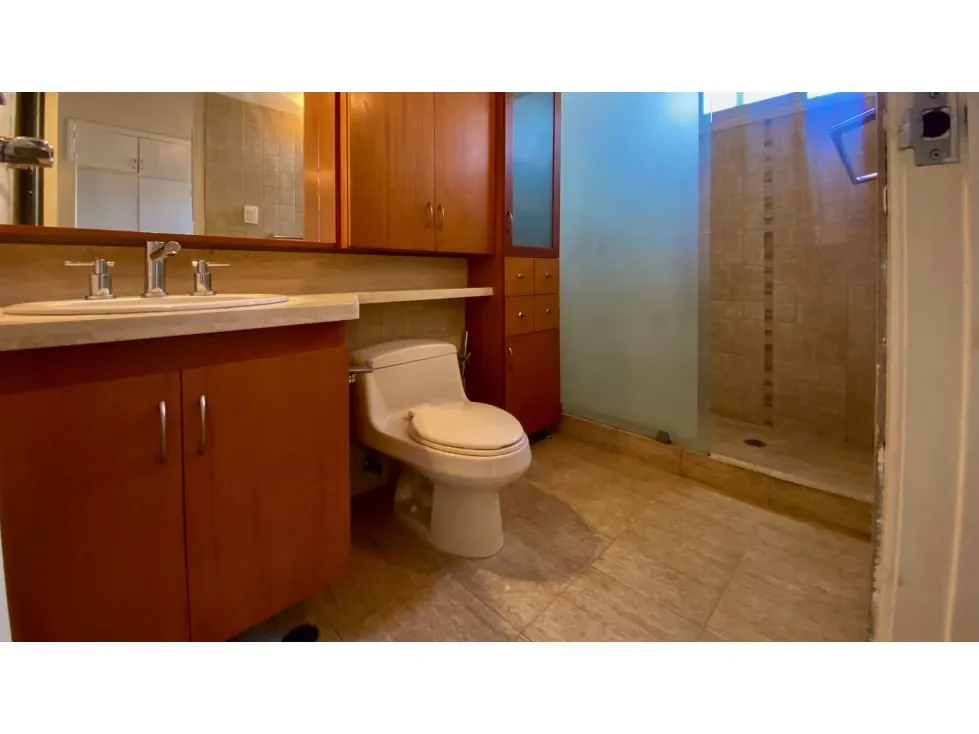 Vendo casa 600m2 calle Geminis Santa Paula 3295 - 29