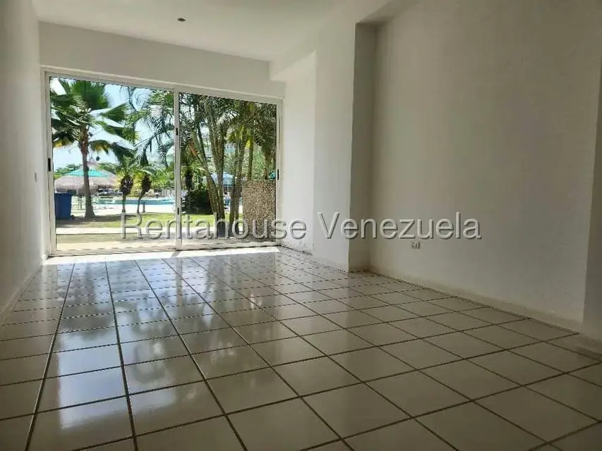 Apartamento (1 Nivel) en Venta en Agua Sal, Miranda - 8