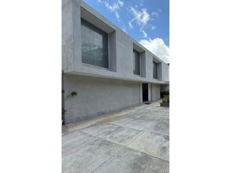 PRADOS DEL ESTE/oficina 200/ casa remodelada/ amplio.estacionamiento - 16