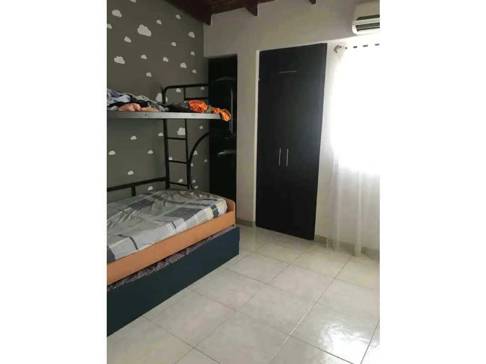 CASA EN PASO REAL 500 M2, 7 HAB, 5 BAÑOS , 3 P/E - 7