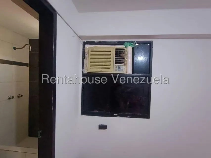 Apartamento (1 Nivel) en Venta en Las Chimeneas, Carabobo - 14
