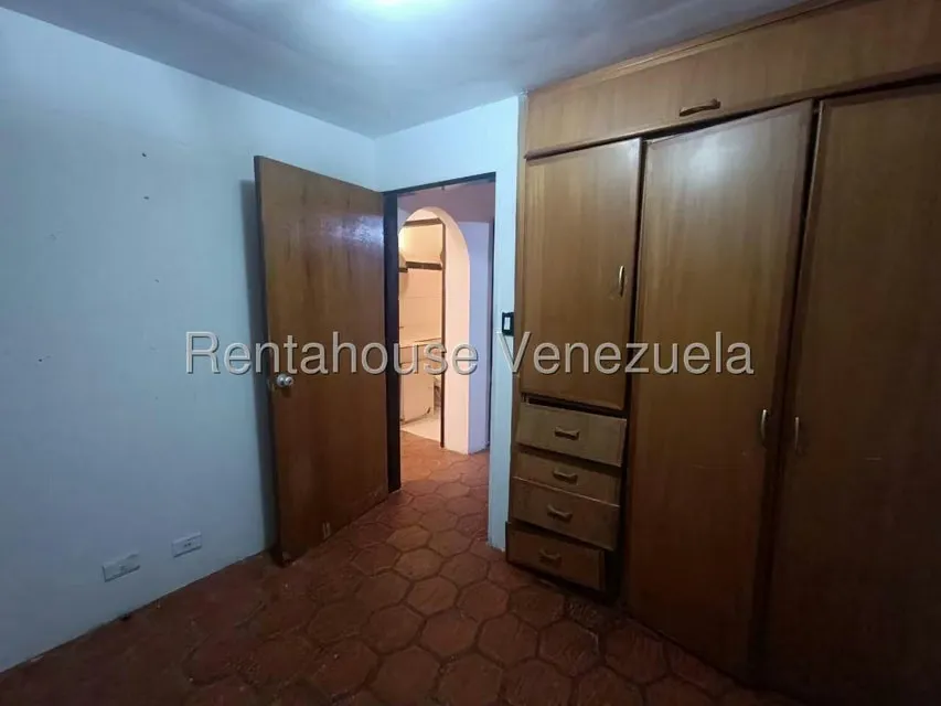 Apartamento (1 Nivel) en Venta en Las Chimeneas, Carabobo - 16