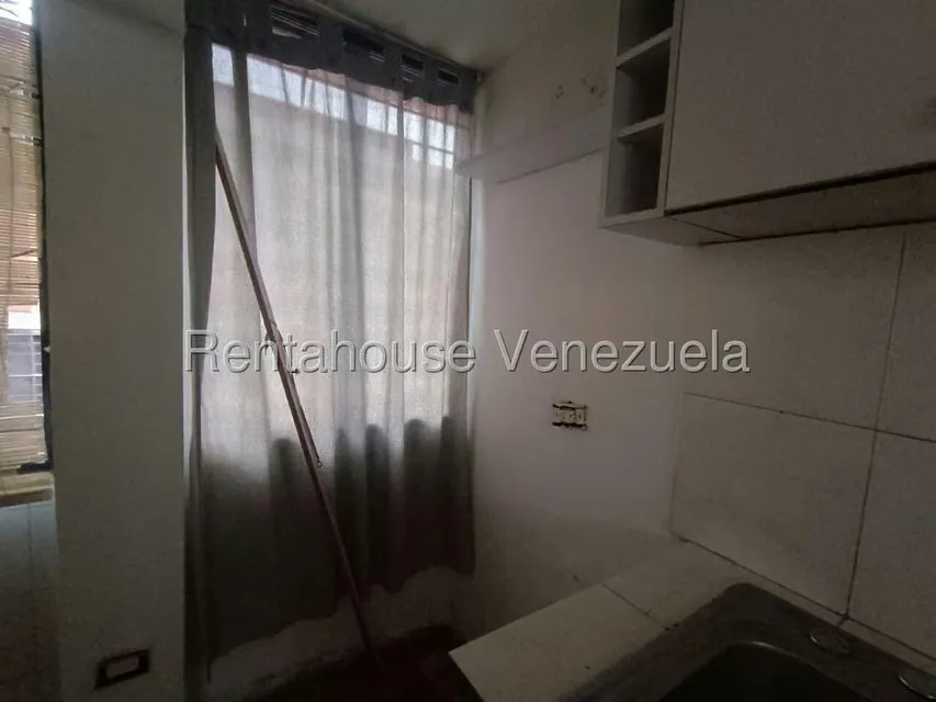 Apartamento (1 Nivel) en Venta en Las Chimeneas, Carabobo - 6