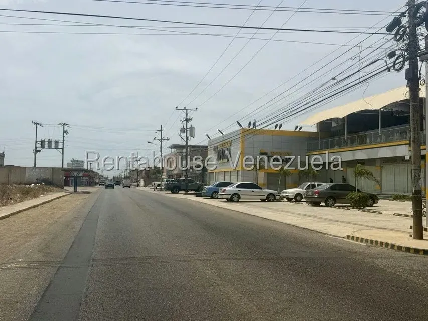 Local Comercial en Alquiler en Santa Irene, Falcon - 13
