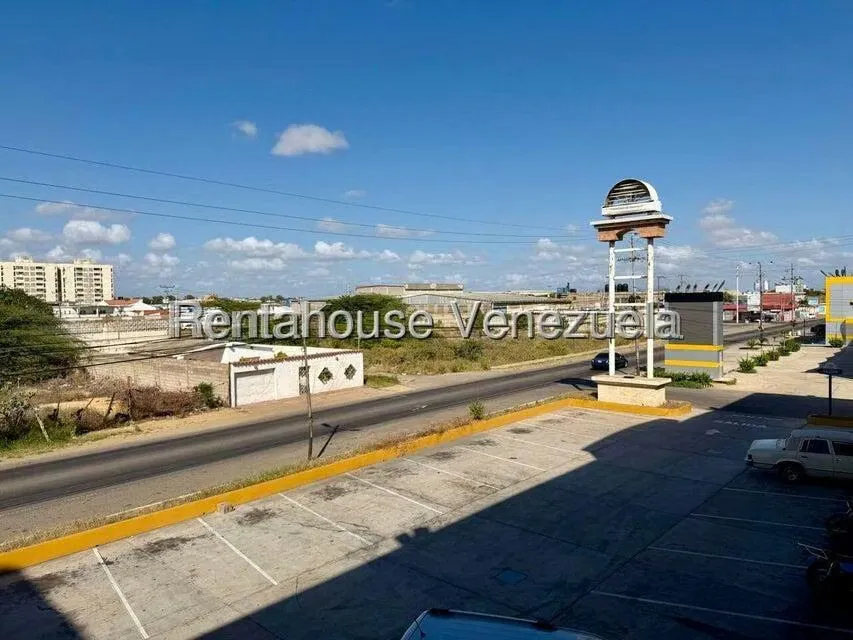 Local Comercial en Alquiler en Santa Irene, Falcon - 3