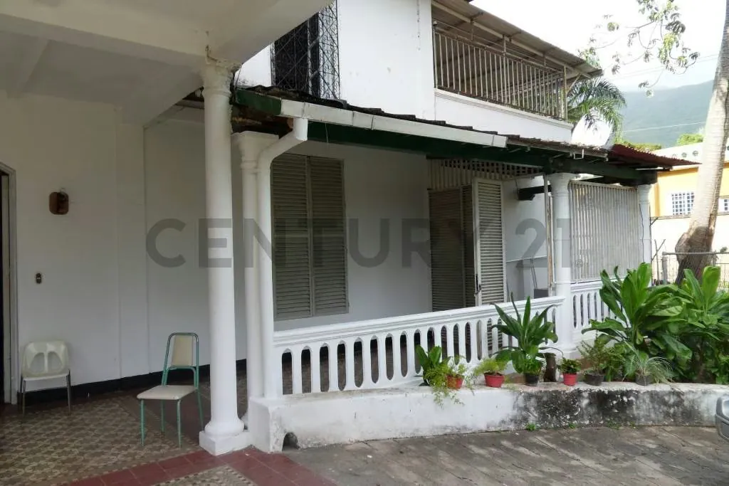 Terreno en venta en Los Chorros, con un área aproximada de 3.240m2 AH - 6