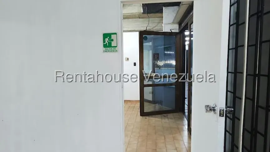 Local Comercial en Venta en Los Dos Caminos, Distrito Metropolitano - 5