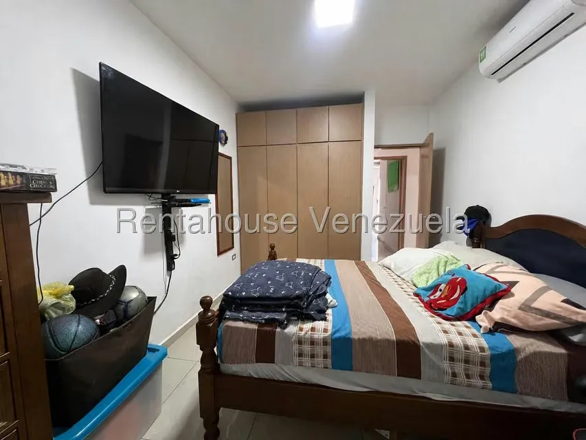 Casa (1 Nivel) en Venta en Villa Paris, Lara - 18