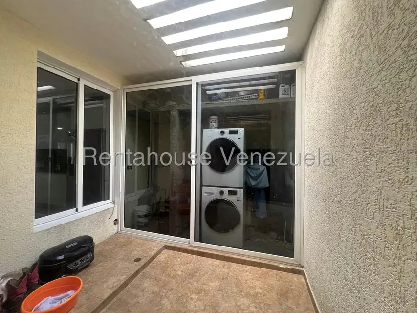 Casa (1 Nivel) en Venta en Villa Paris, Lara - 21