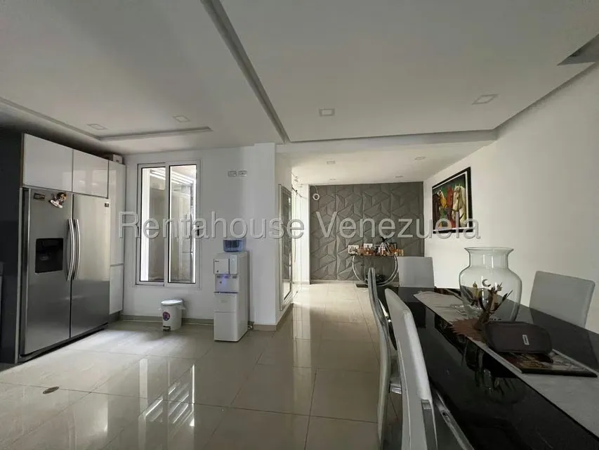 Casa (1 Nivel) en Venta en Villa Paris, Lara - 6