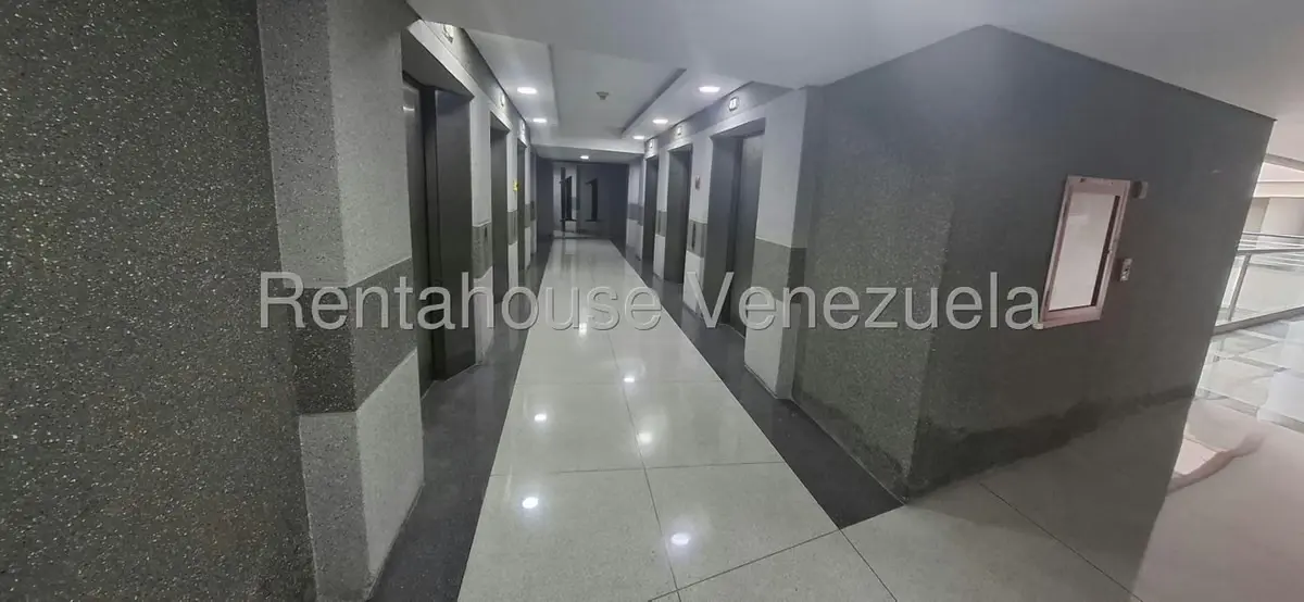 Oficina en Alquiler en El Rosal, Distrito Metropolitano - 39
