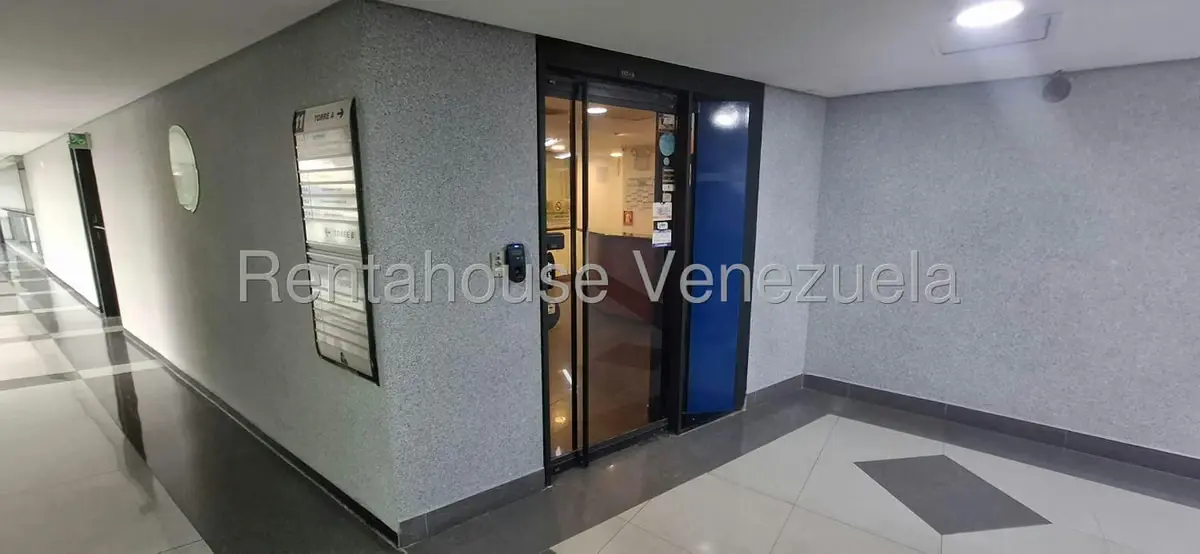Oficina en Alquiler en El Rosal, Distrito Metropolitano - 40
