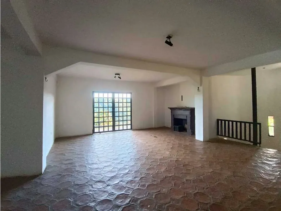En venta casa en Altos del Halcón, calle San Pablo El Hatillo, MIranda - 3