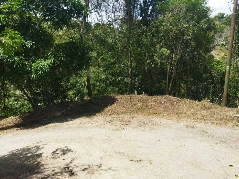 EL HATILLO LOS ROBLES TERRENO EN VENTA 439M2 - 2
