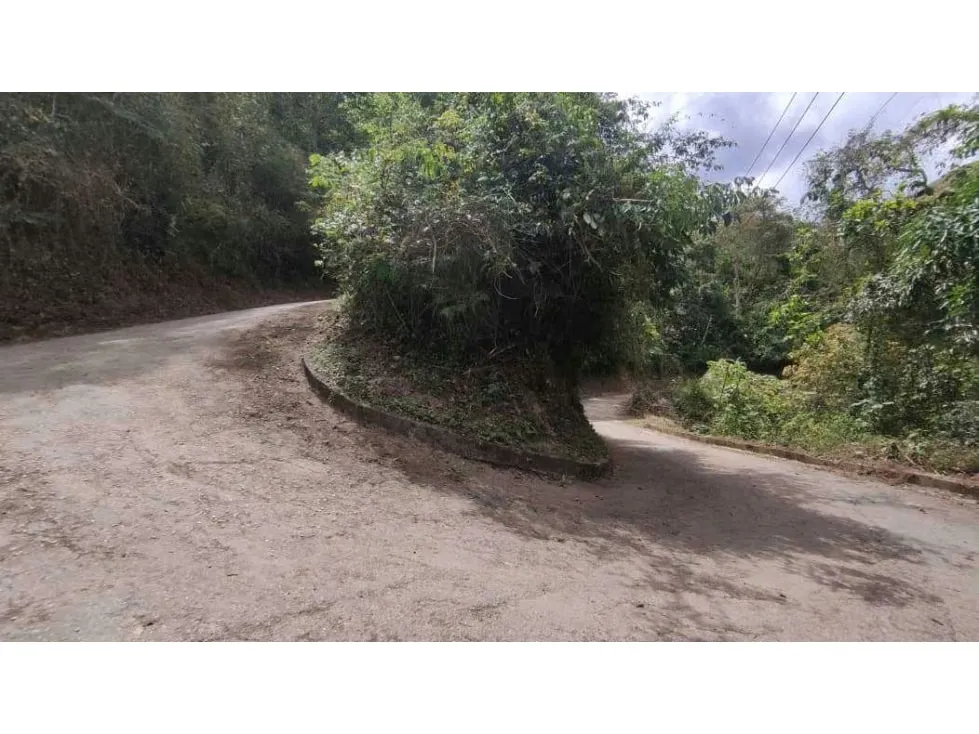 EL HATILLO LOS ROBLES TERRENO EN VENTA 439M2 - 6