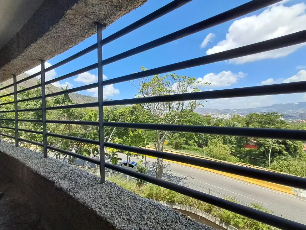 Sebucan/Alquiler/apto c/ terraza/400m2/4 hab con baño/ 2 hab serv/ - 6