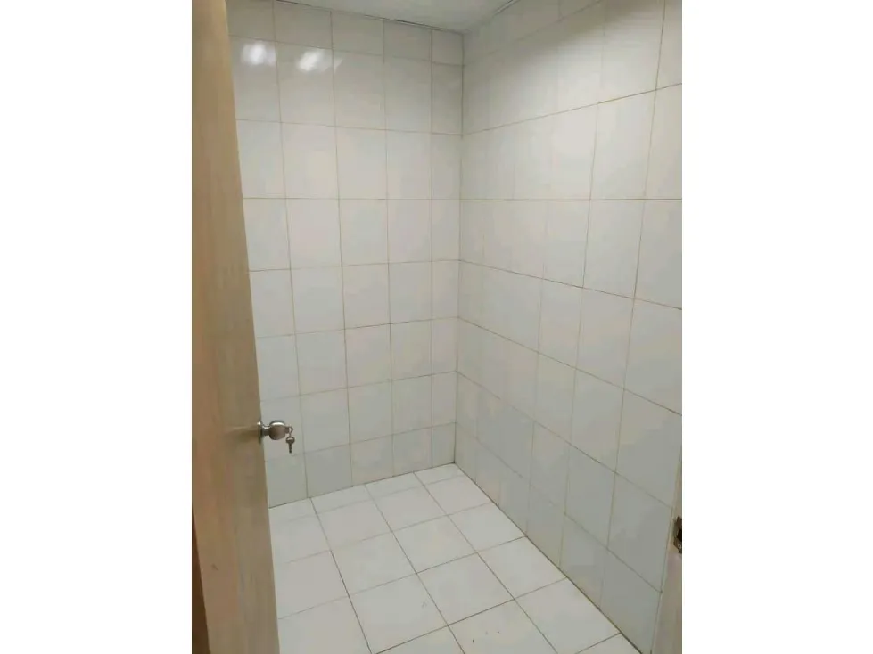 Vendo/alquilo edificio comercial 255m2 Chacao 9297 - 7