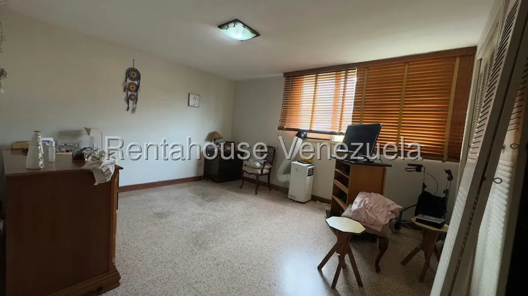 Apartamento (Penthouse) en Venta en El Marques, Distrito Metropolitano - 9