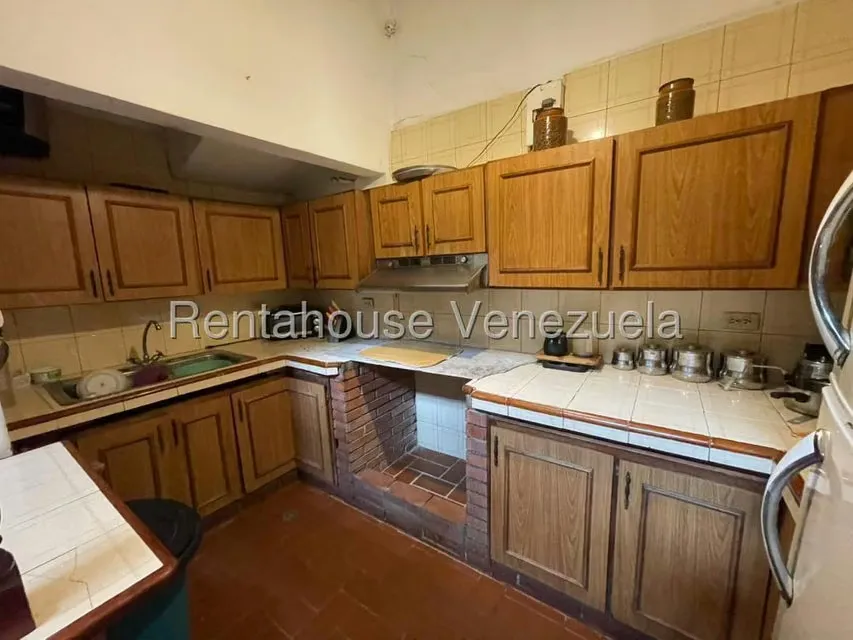 Casa (Multipes Niveles) en Venta en Cementerio, Distrito Metropolitano - 15