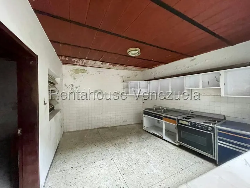 Casa (Multipes Niveles) en Venta en Cementerio, Distrito Metropolitano - 32
