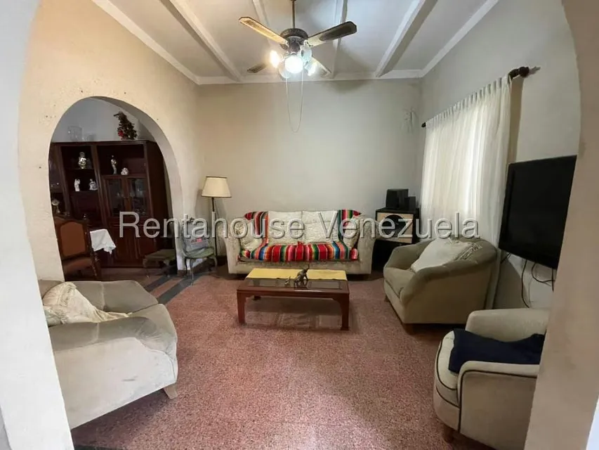Casa (Multipes Niveles) en Venta en Cementerio, Distrito Metropolitano - 6