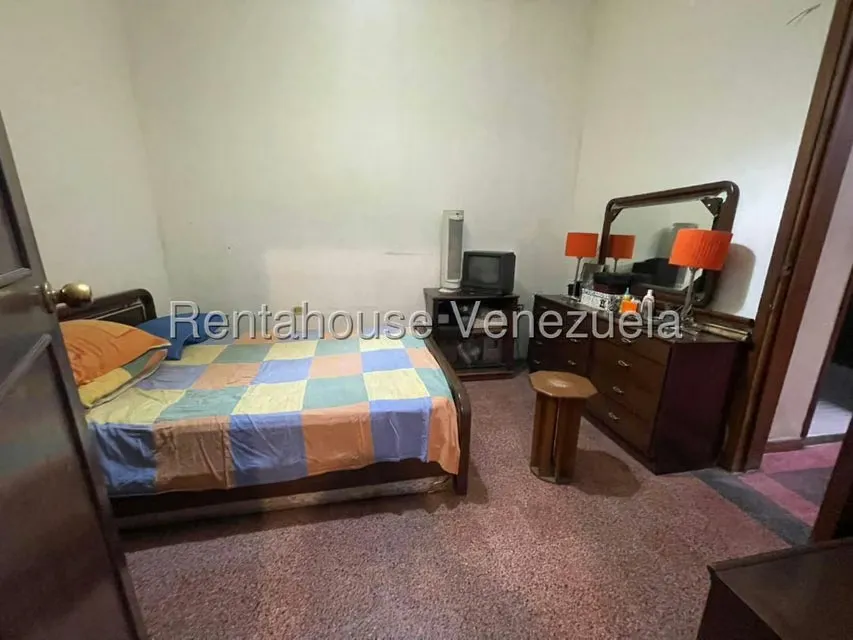 Casa (Multipes Niveles) en Venta en Cementerio, Distrito Metropolitano - 9