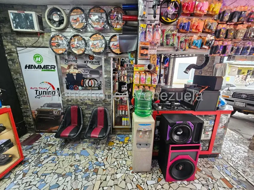 Negocios y Empresas (Automotores) en Venta en Catia, Distrito Metropolitano - 15