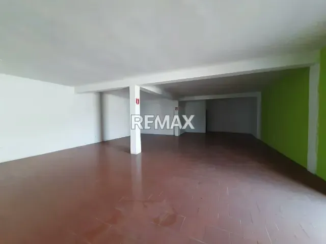 Locales en Venta, Punto Fijo.