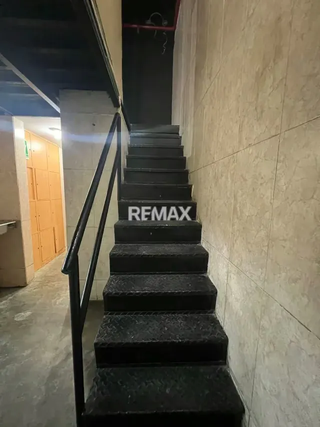 En Venta Local Comercial Galerías Ávila, La Candelaria - 10