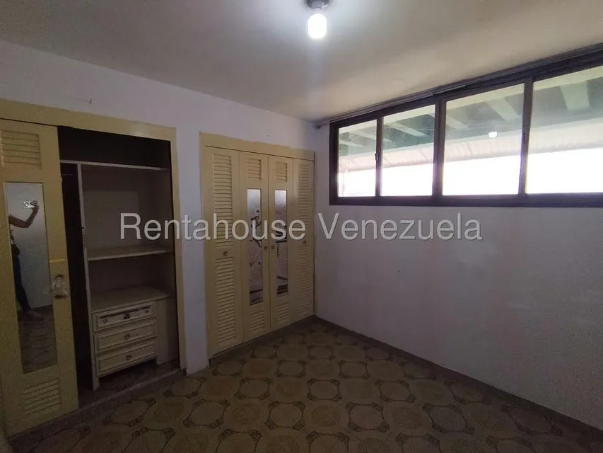 Apartamento (1 Nivel) en Venta en Centro, Carabobo - 16