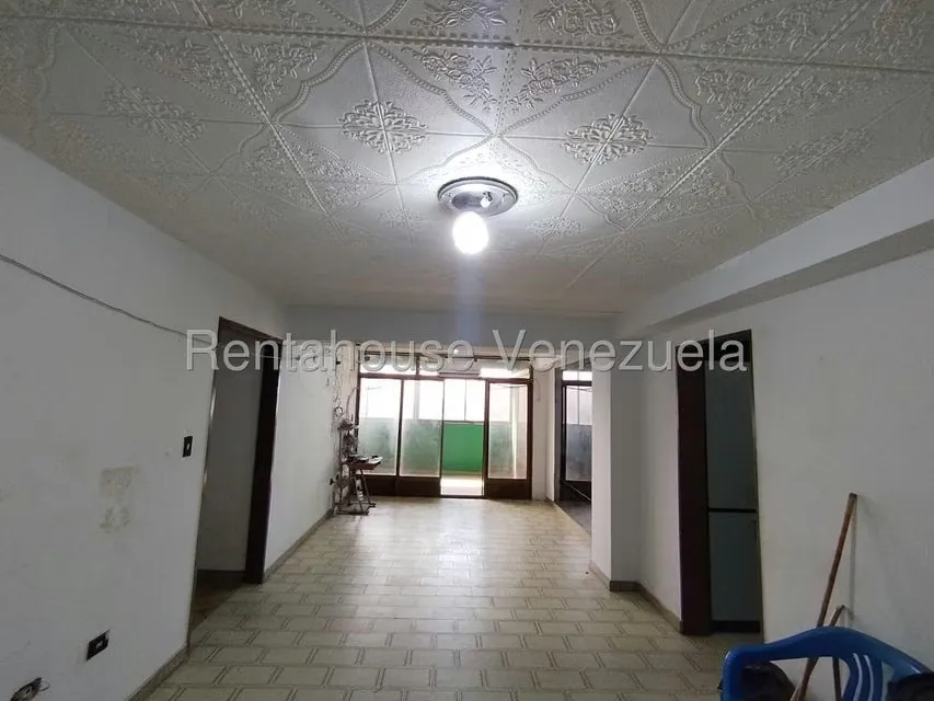 Apartamento (1 Nivel) en Venta en Centro, Carabobo - 2