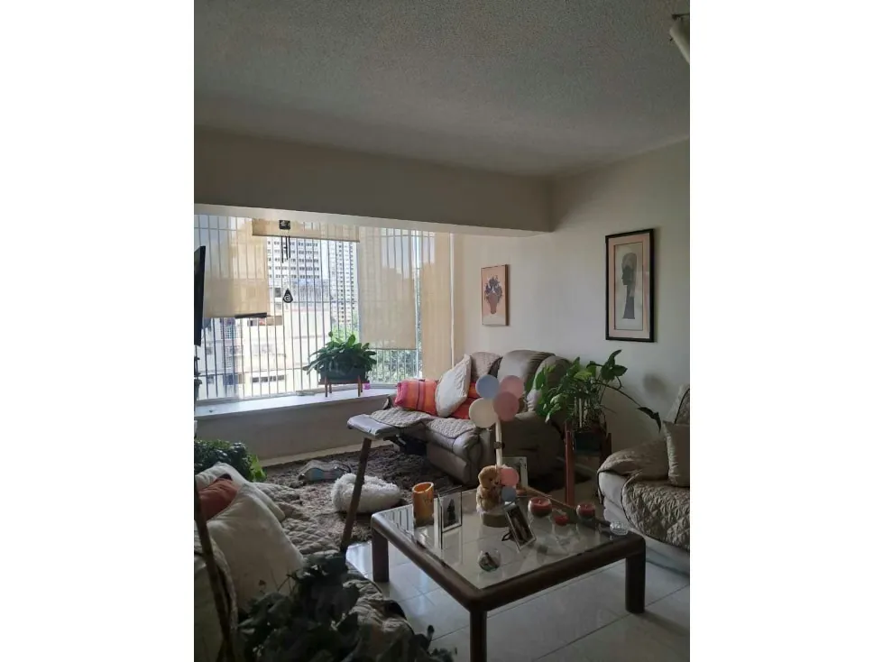 Vendo apartamento en calle cerrada 104m2 El Marqués 7690 - 9