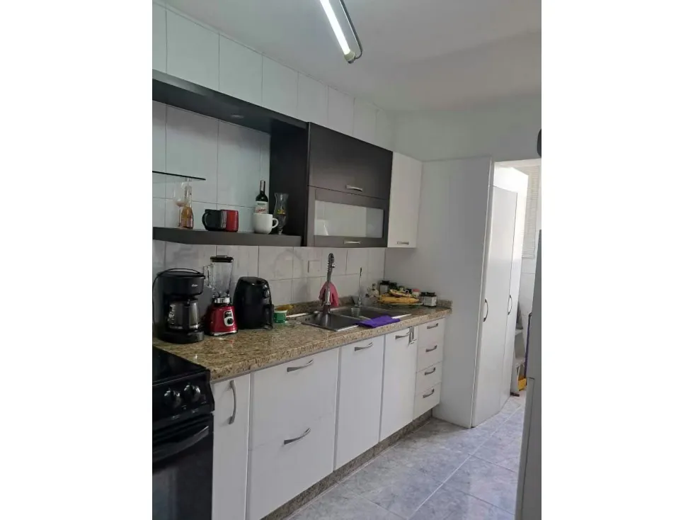 Vendo apartamento en calle cerrada 104m2 El Marqués 7690 - 10