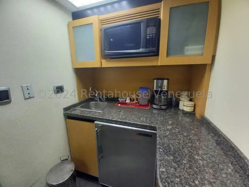 Local Comercial en Venta en Prados del Este, Distrito Metropolitano - 20