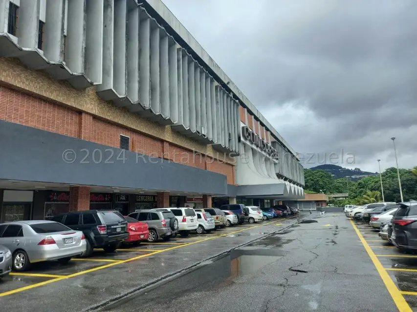 Local Comercial en Venta en Prados del Este, Distrito Metropolitano - 2
