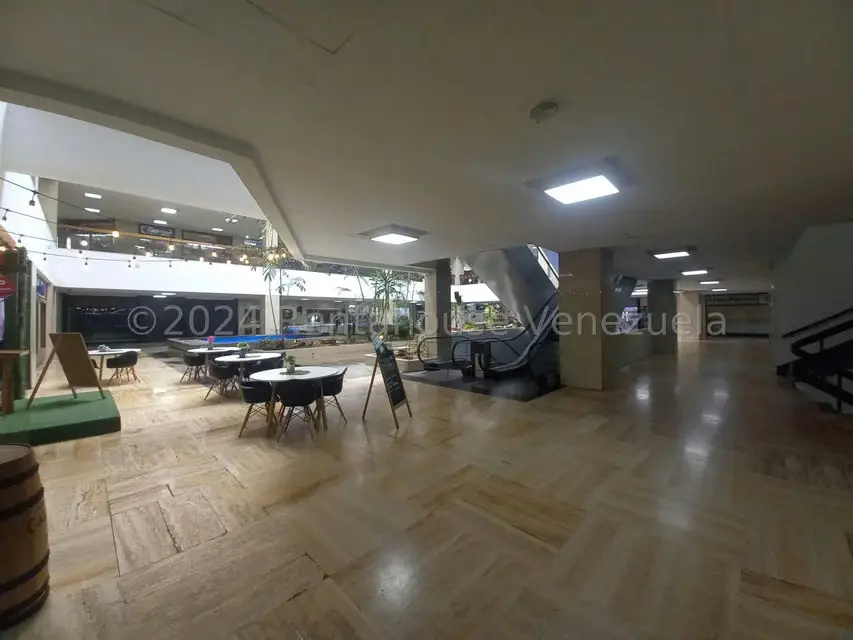 Local Comercial en Venta en Prados del Este, Distrito Metropolitano - 27